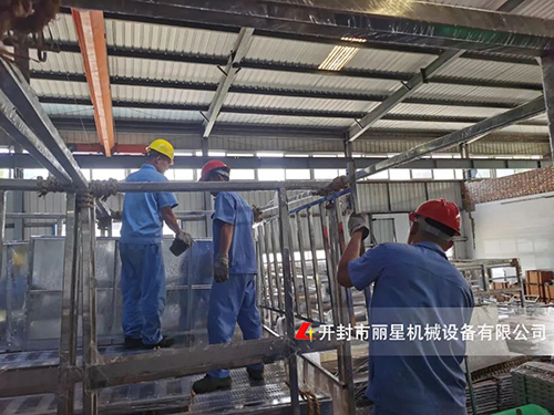 加班加點(diǎn)趕生產(chǎn)，麗星機(jī)械發(fā)貨忙