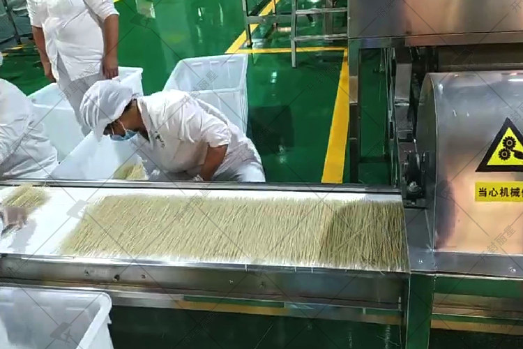 粉絲粉條生產(chǎn)廠家如何進(jìn)行生產(chǎn)方式的選擇？