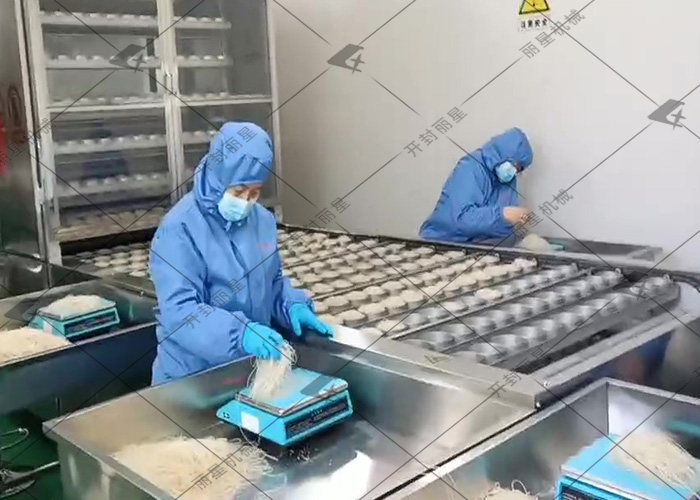 走進河北客戶場地，見證麗星酸辣粉生產(chǎn)線試機運行