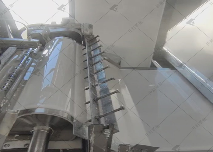 麗星 1.5 噸級方便粉絲機生產(chǎn)線落戶日喀則，試機培訓進行中