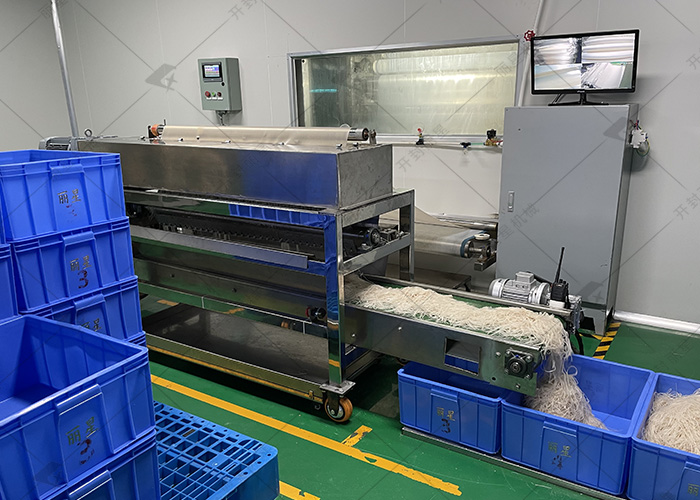 涂布鋪漿式酸辣粉機(jī)生產(chǎn)商技術(shù)亮點(diǎn)與市場口碑分析