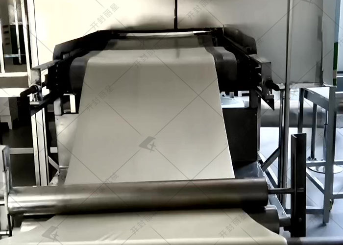 麗星自動化粉條生產(chǎn)線在安徽試機(jī)運(yùn)行中